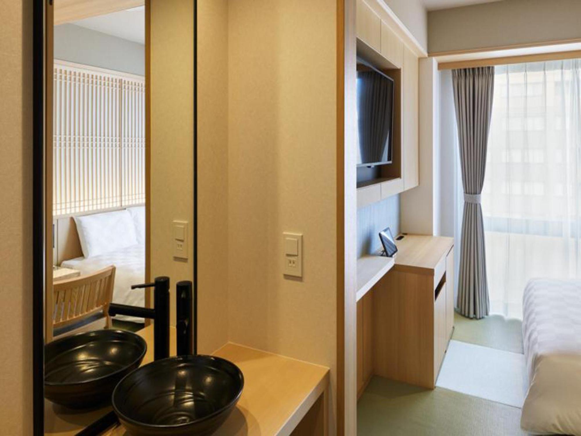 Henn Na Premier Gojo Karasuma -formerly Watermark Kyoto- Kyōto