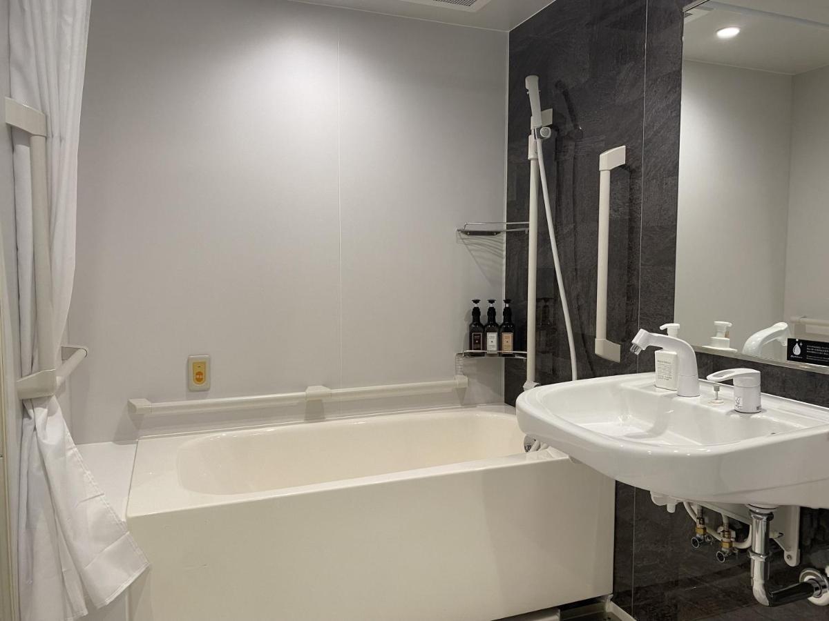 Hotel Henn Na Premier Gojo Karasuma -formerly Watermark Kyoto- Quioto